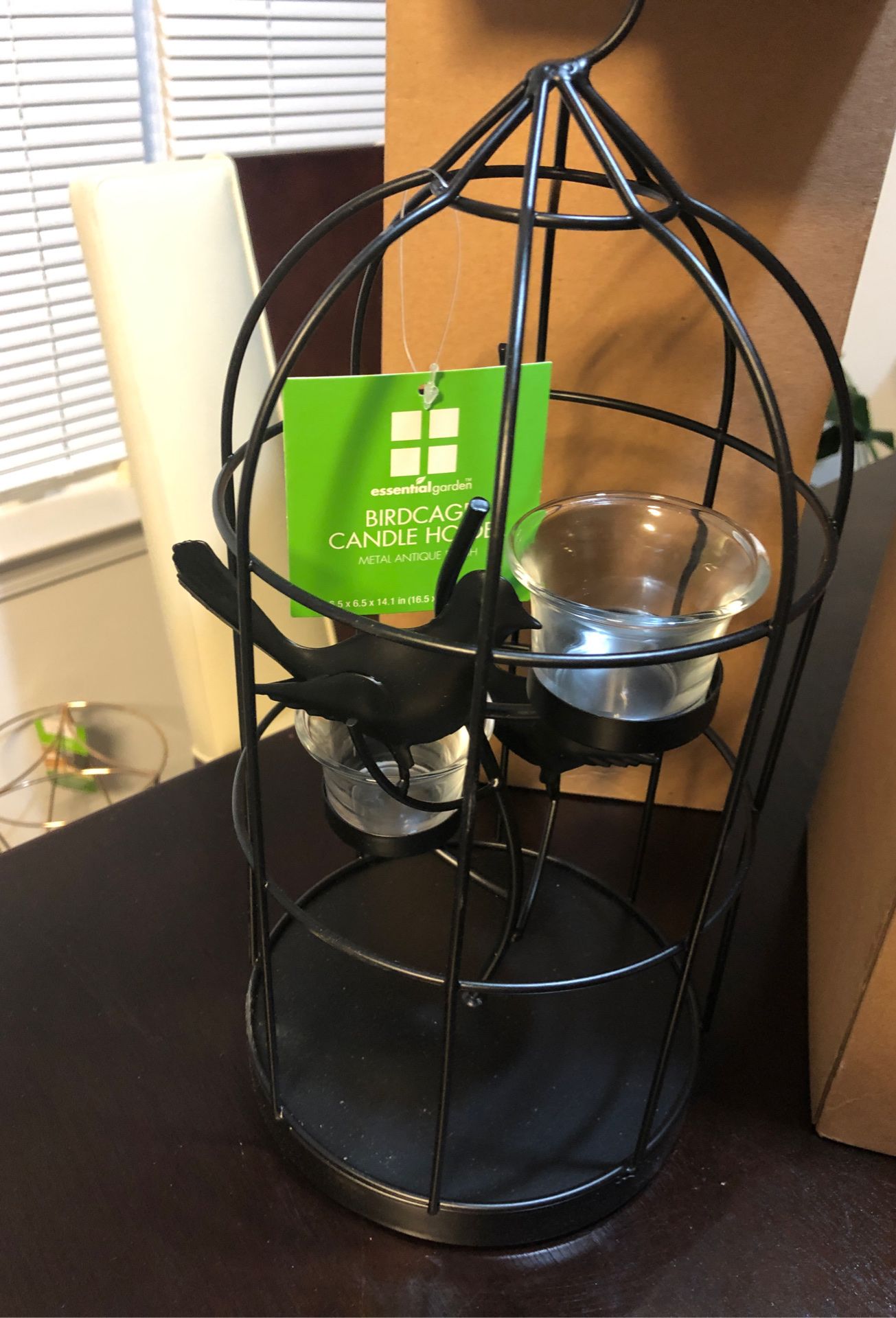 Candle holder