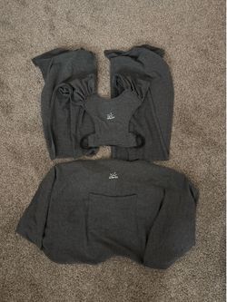 MOMtory Baby Carrier/Wrap