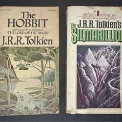 Vintage 70s JR Tolkien The Hobbit & Silmarillion Softcover Books $7 for Both 