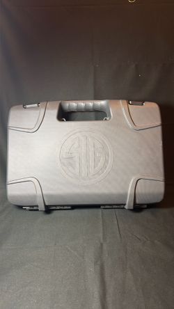 Sig Sauer gun case with Lock and key