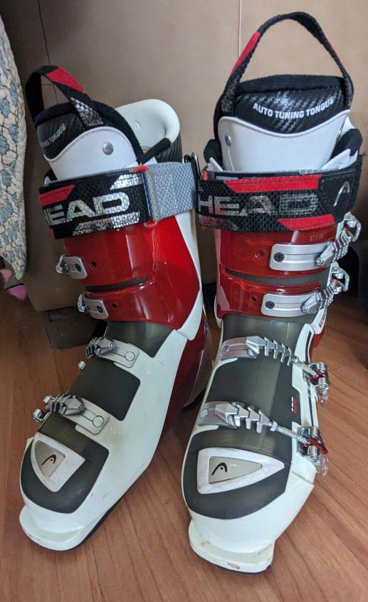 Head Vector 120 Men Ski Boots Size 280-285