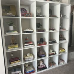 Book Shelf 