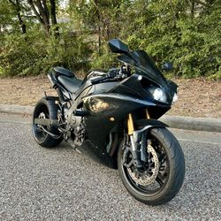 2009 Yamaha R1