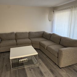Excellent Condition - 3 Piece grey sectional 