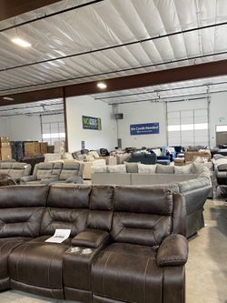 BRAND NEW LIVING ROOM FURNITURE! COUCHES, SECTIONALS, AND MORE! 