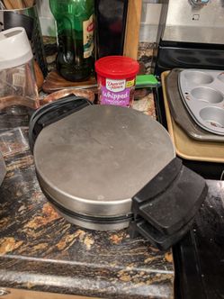 Crock pot, blender and waffle maker