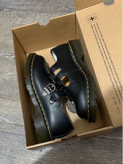 Dr Marten Mary Jane