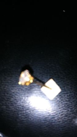 Real diamond earring.