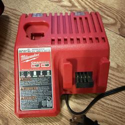 Milwaukee Battery Charger M12 And M18