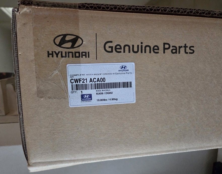 NEW 2022-2025 Hyundai Tucson & Santa Cruz Cross Bars Genuine OEM CWF21-ACA00
