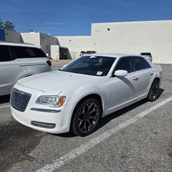2011 Chrysler 300