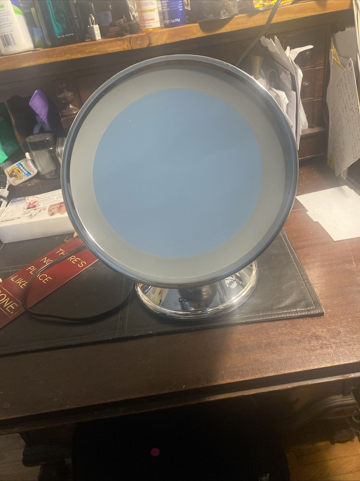 VTG NOS Conair Lighted Counter Mirror 5X Magnification Swing Arm Fog Free 0301FR