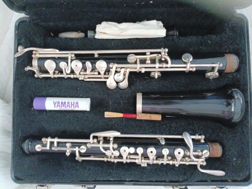 Selmer Oboe With Case