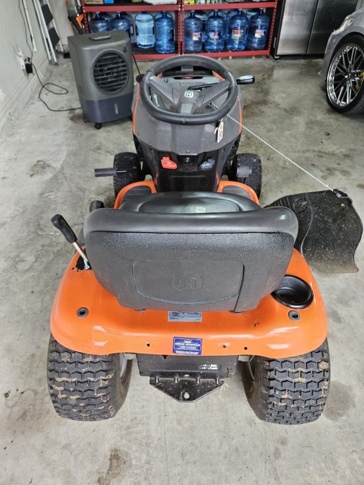 Husqvarna Yth22v46 Mower for Sale in North, TX OfferUp