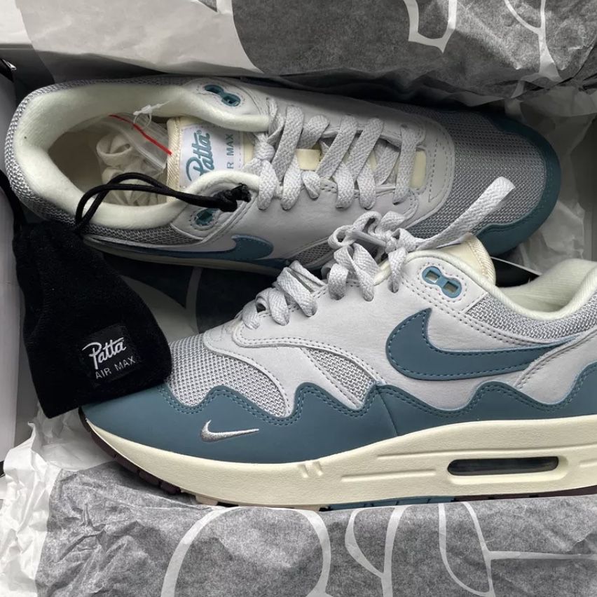 aanraken behuizing hangen Nike Air Max 1 x Patta Waves Noise Aqua Size 9 NEW *Special Box with  Bracelet* for Sale in Las Vegas, NV - OfferUp