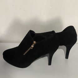Size 10