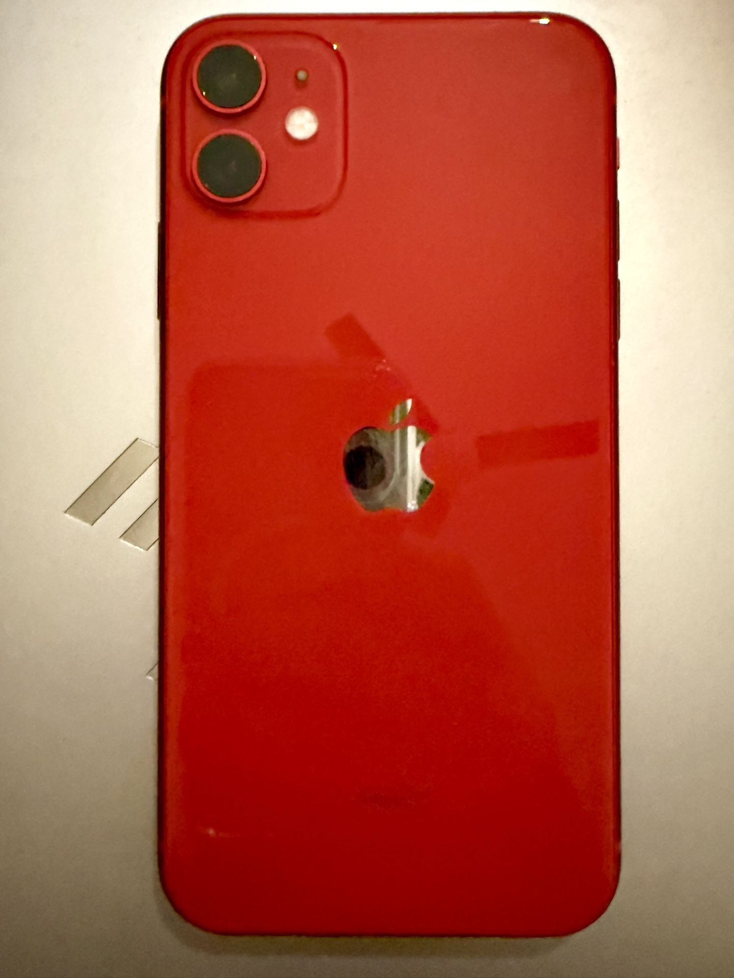 iPhone 11 – 64GB – Red – Excellent Condition