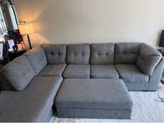 Gray Sectional w/ottoman