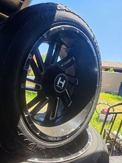 Hostil rim and tires