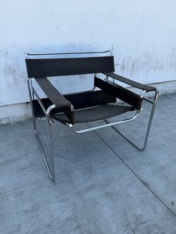 Mid century modern canvas Wassily chair.