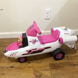Paw Patrol Skye's Mighty Jet Ride-On with Music
