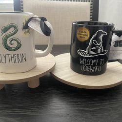 Harry Potter / Rae Dunn mugs 