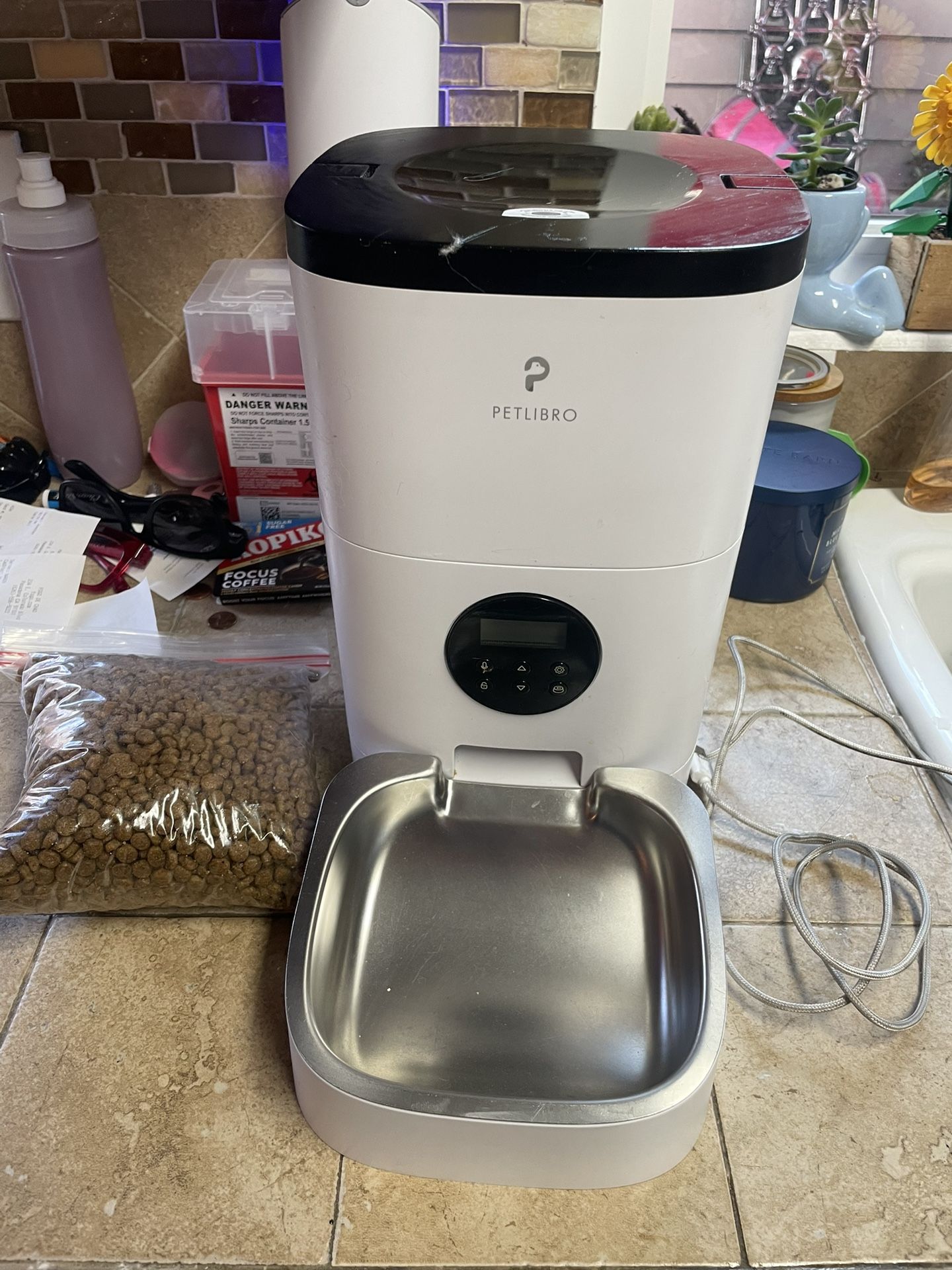 Pet Food Automatic Dispenser petlibro