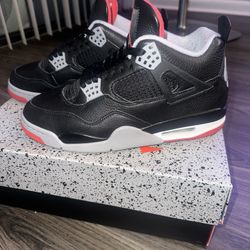 Jordan Retro 4 