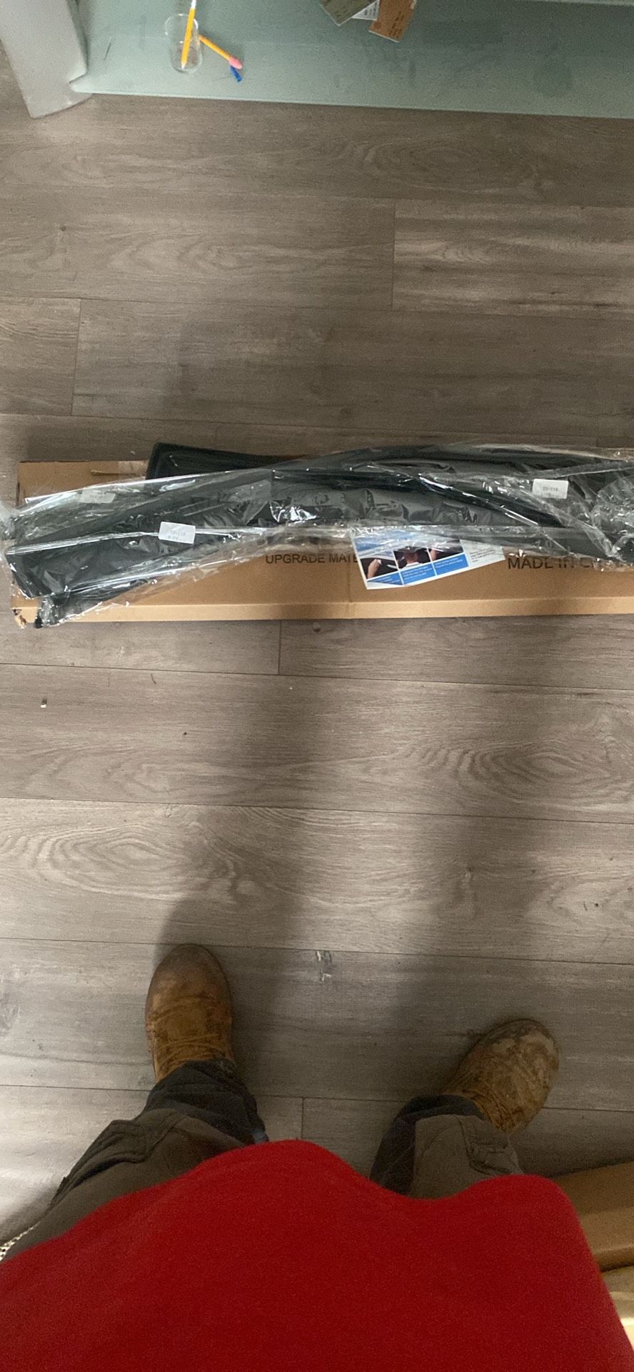Many Different Vent Shades And Floor Mats Brand New