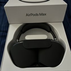 AirPods Max Headphones: Black - Works Great - Like New