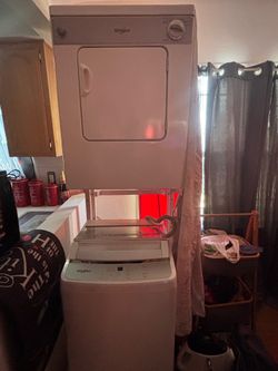 STACKABLE WASHER AND DRYER SET