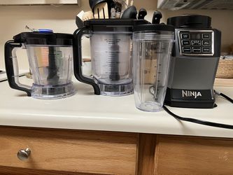 Ninja Kitchen System with Auto IQ Boost and 7-Speed Blender for Sale in  Mountain View, CA - OfferUp
