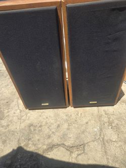 Onkyo speakers