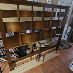 Beautiful Solid Wood Bed I GREAT CONDITION