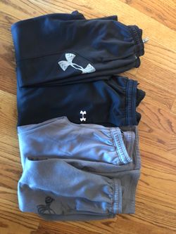 Under Armour YM sweatpants