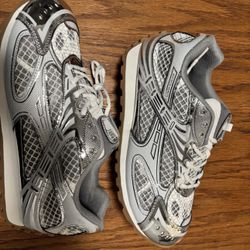 bottega ventura silver shoes