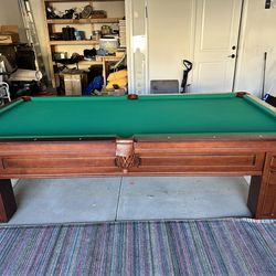 Pool table olhausen 9' w/install new felt accessories