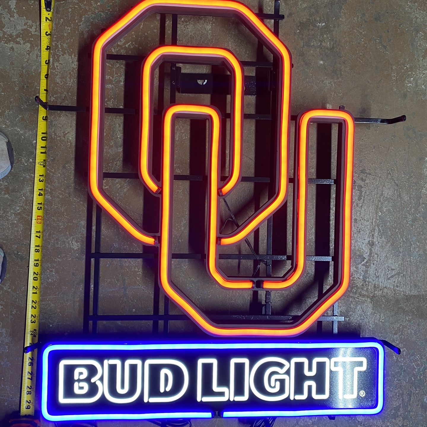 Bud Light Oklahoma University OU Sooners Neon Red LED Sign 23' X