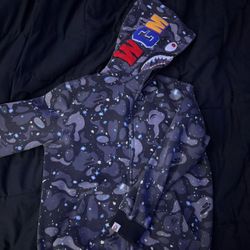 Bape Hoodie Size Medium