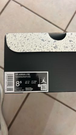 Jordan 4 RM