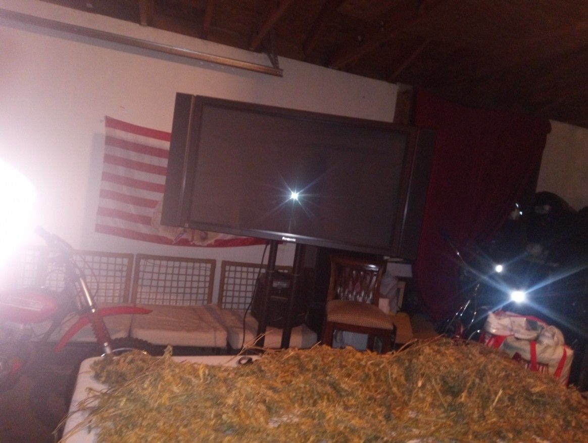 Panasonic TV And Good Condition It's On Wheels