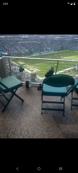 Front row Dolphins Bengals