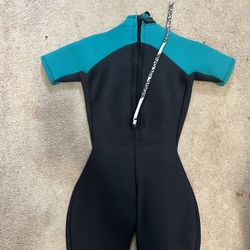 Women’s Body Glove Shorty Wetsuit Size L