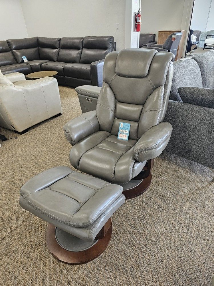 Leather swivel chair with ottoman - Faringdon