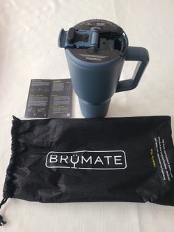 New Muv 35 oz Leakproof Mug, OctaLock Lid, Swappable Silicone Sleeve, MagFlip Technology