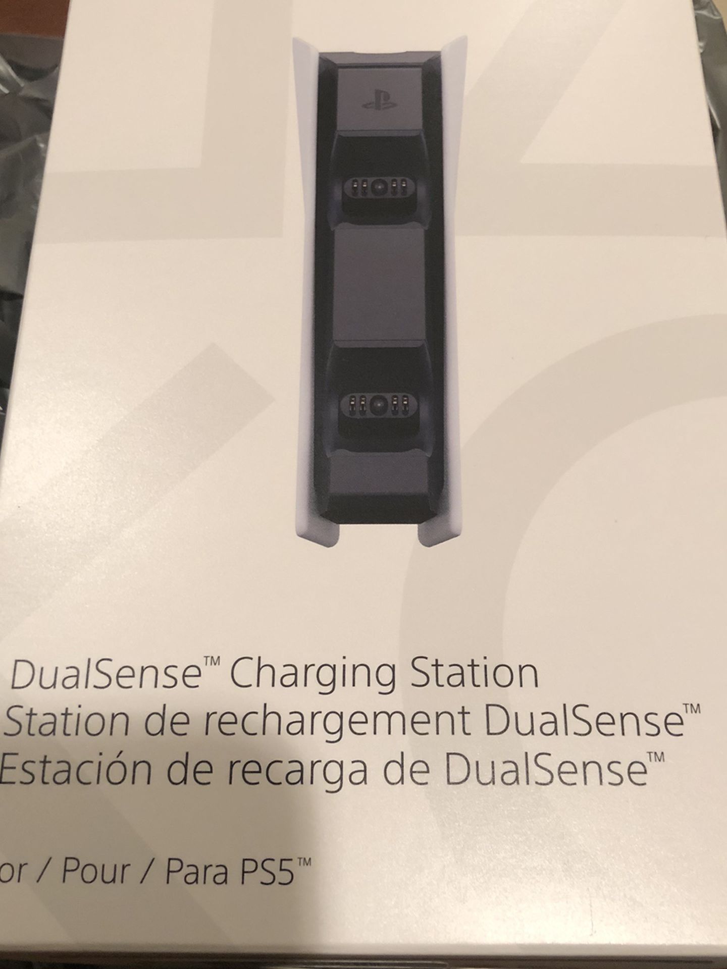 Brand New Sony PS5 DualSense Charging Station