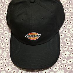 Dickeys Hat- BRAND NEW TAGS ON