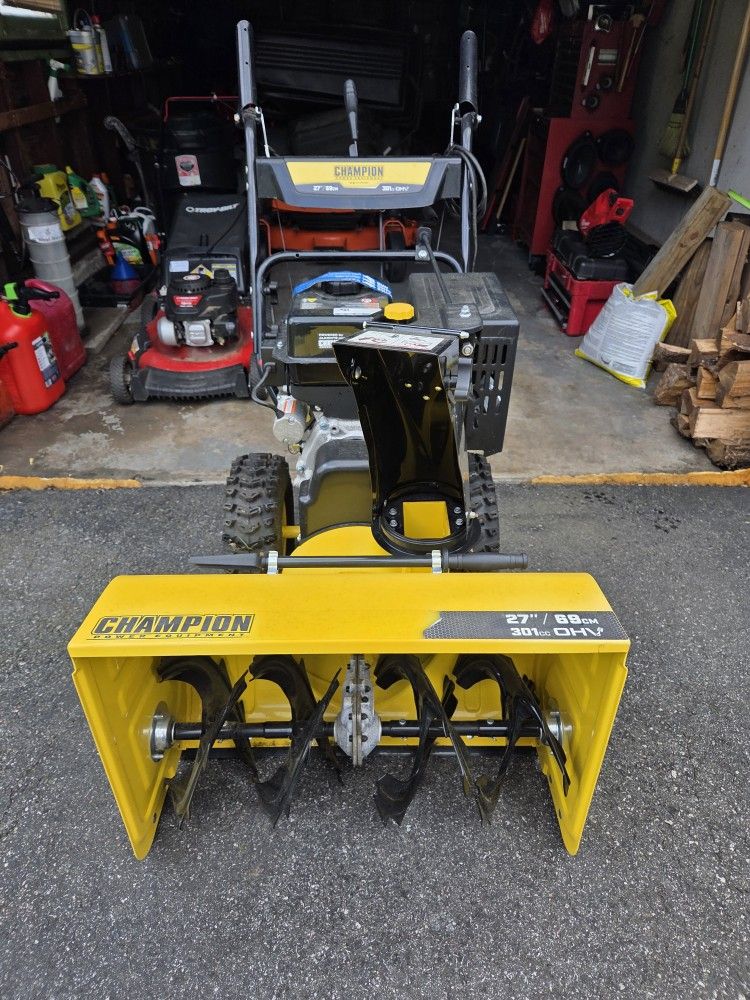 Champion Snowblower