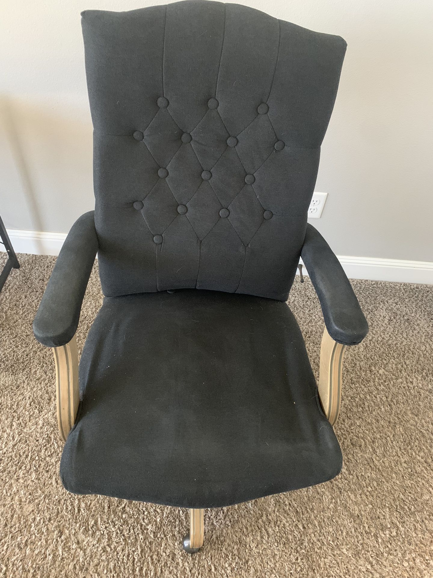 Office chair 