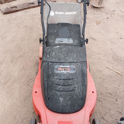 Black And Decker  Electric Lawn Mower